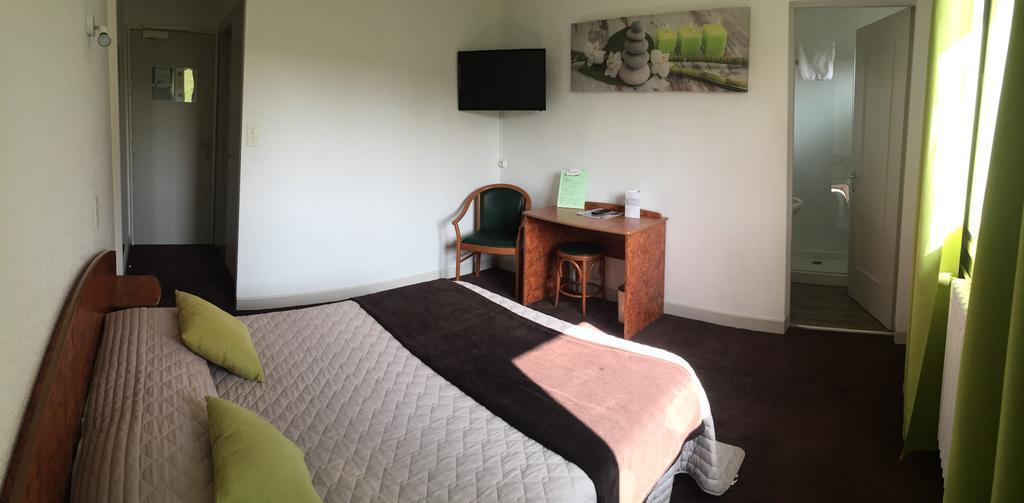 Hotel Robinson Auch Eksteriør bilde