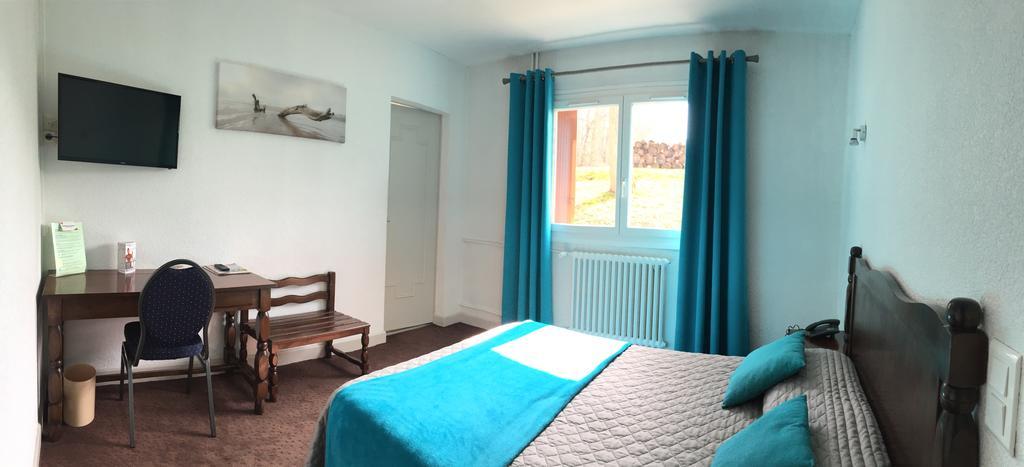 Hotel Robinson Auch Eksteriør bilde